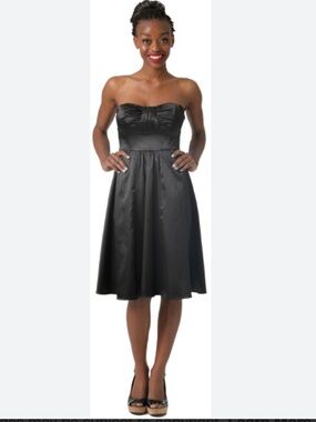 White House Black Market Satin ruched bust Strapless Formal Midi Cocktail Dress